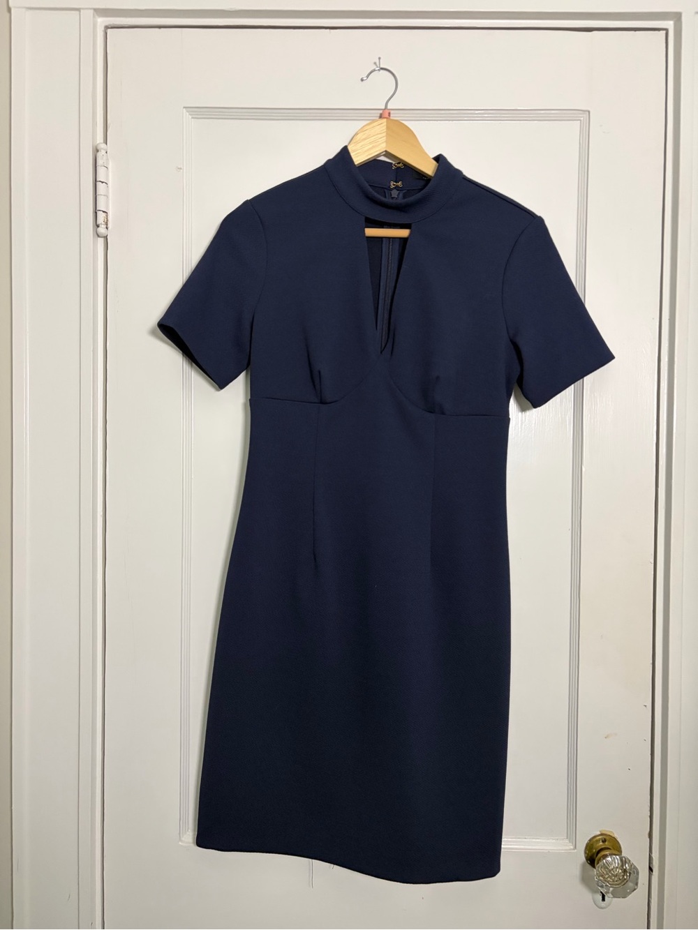 Trina Turk Navy Short-Sleeve Keyhole Sheath Dress